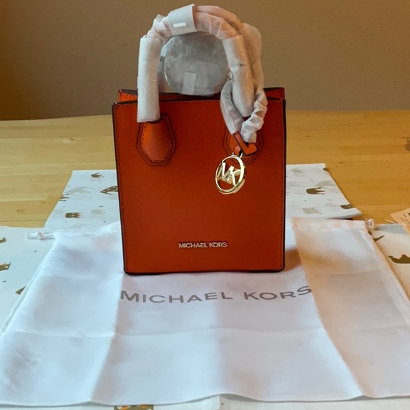 🧡🌟🧡 MICHAEL KORS MERCER CROSSBODY BAG 🧡🌟🧡NWT🧡🌟🧡 - Picture 16 of 16